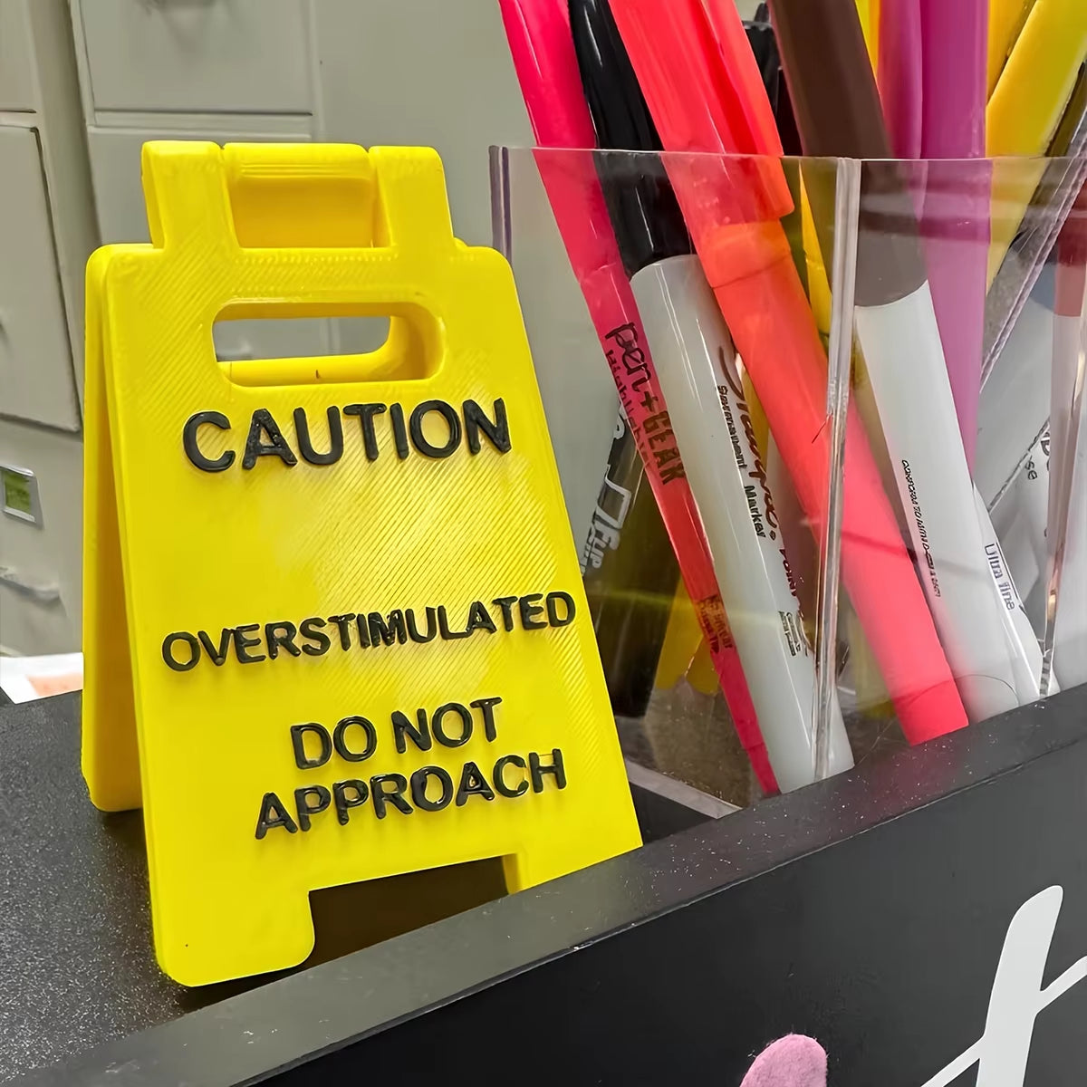 1 PCS Caution Overstimulated Desk Sign - Funny Office Desk Warning Signs for Colleagues, Employees, and Bosses, Office Decor